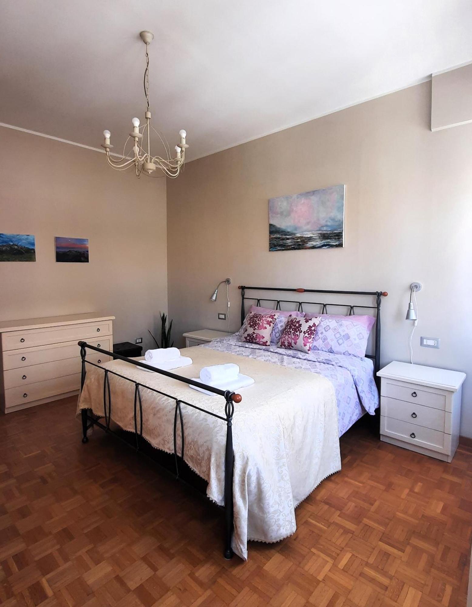 Shabby Chic Dream Apartment แบร์กาโม ภายนอก รูปภาพ