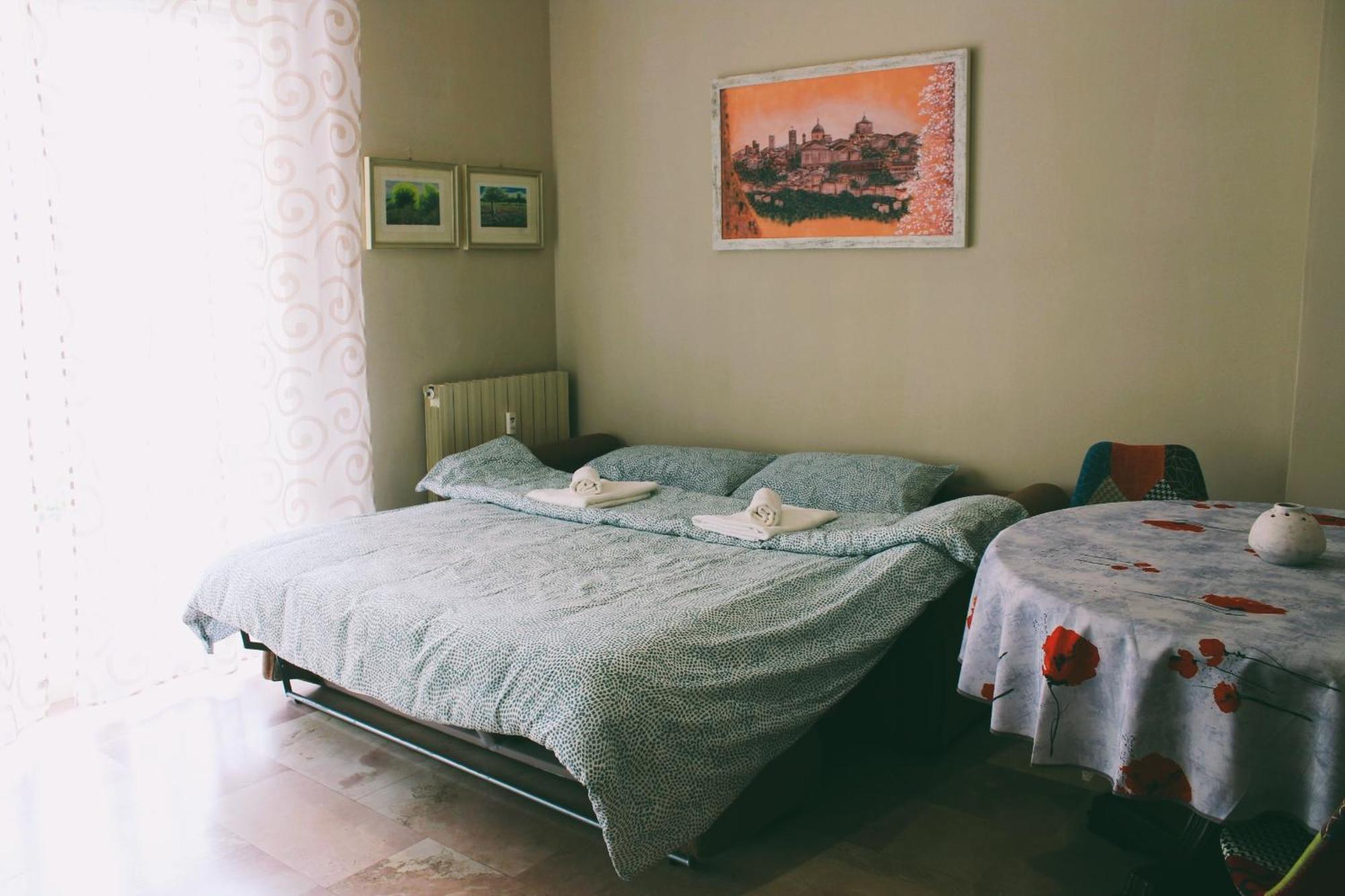 Shabby Chic Dream Apartment แบร์กาโม ภายนอก รูปภาพ